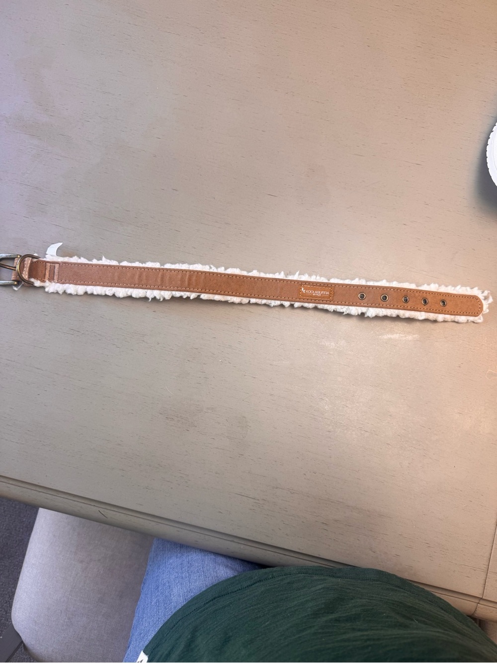 Koolaburra by UGG Tan Shearling Trim Large Dog Collar NWOT - Picture 3 of 8